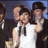 Jennifer Ayache et le groupe Superbus - "Wow" désigné album pop rock de l'année aux Victoires de la musique 2007. @Jean Louis Macault / BestImage