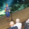La princesse Mary de Danemark visite l'aquarium Kattegatcenter à Grena le 19 août 2020.