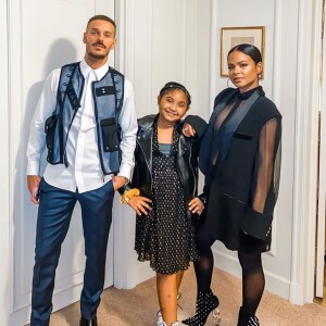 M. Pokora, sa belle-fille Violet et sa compagne Christina Milian avant de se rendre à la 21e cérémonie des NRJ Music Awards le 9 novembre 2019 à Cannes.