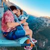 Laury Thilleman et son mari Juan Arbelaez, dans le vide aux Gorges du Verdon. Instagram, août 2020.