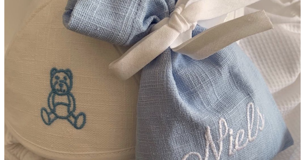 Laurie Cholewa A Annonce Le 26 Aout Le Prenom De Son Fils Ne Quelques Jours Plus Tot Sur Instagram Apres La Circoncision Du Bebe Les Internautes Ont Et Purepeople Laurie Cholewa A Annonce Le 26 Aout Le Prenom De Son Fils Ne Quelques Jours Plus Tot Sur Instagram Apres La Circoncision Du Bebe Les Internautes Ont Et Purepeople