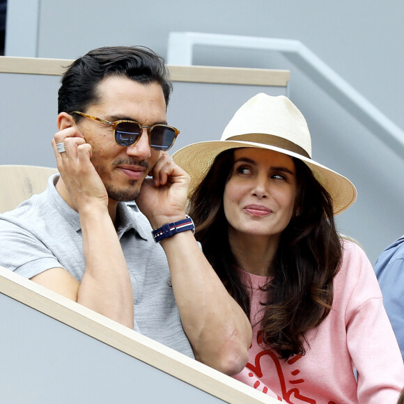 Louise Monot et son compagnon Samir Boitard dans les tribunes lors des internationaux de tennis de Roland Garros à Paris, France, le 30 mai 2019. © Jacovides-Moreau/Bestimage