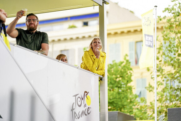 Conor McGregor et la princesse Charlene au départ du Tour de France à Nice, le 29 août 2020.