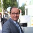 François Hollande arrive dans les locaux de la radio France Inter à Paris le 25 mai 2020.
