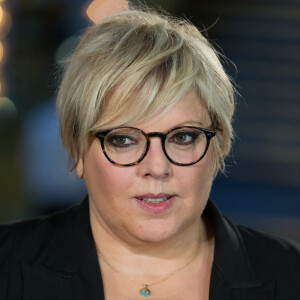 Laurence Boccolini - Backstage de l'enregistrement de l'émission "La télé chante pour le Sidaction" aux Folies Bergère à Paris.