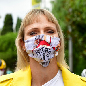 La princesse Charlene de Monaco et le prince Albert II de Monaco durant le 1er jour du Tour de France 2020 à Nice, le 29 août 2020. Un tour de France placé sous des mesures sanitaires strictes en période de COVID-19. © Bruno Bebert / Bestimage