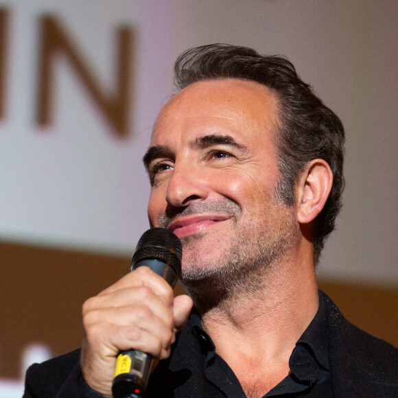 Jean Dujardin lors de l'avant-première du film 'J'accuse' au cinéma UGC de Brouckère, à Bruxelles.