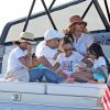 Exclusif - Beyoncé, Jay-Z et leurs trois enfants Blue Ivy, Sir et Rumi, font une sortie en mer sur un luxueux bateau avec Jack Dorsey, le PDG de Twitter, dans les Hamptons.