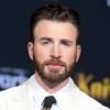 Chris Evans à la première de Knives Out au théâtre Regency Village dans le quartier de Westwood à Los Angeles.