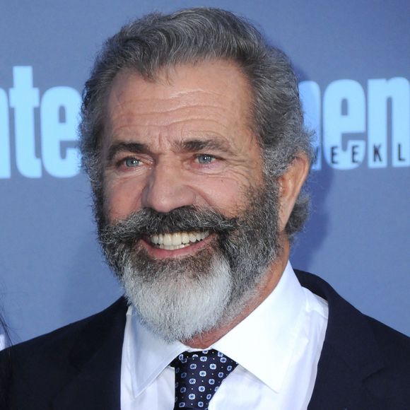 Mel Gibson à la 22ème soirée annuelle Critics' Choice Awards au Barker Hangar à Santa Monica, le 11 novembre 2016