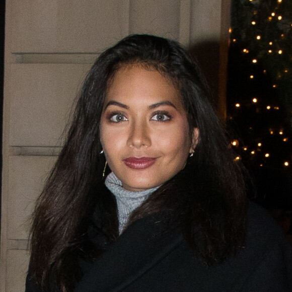 Vaimalama Chaves (Miss France 2019) - La Miss France 2020 quitte l'hôtel Royal Monceau à Paris en décembre 2019.