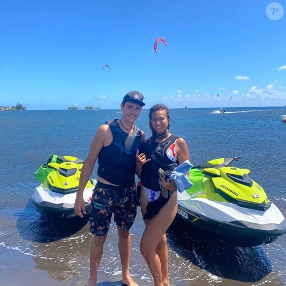 Vaimalama Chaves, Miss France 2019 désormais chanteuse, est en couple avec Nicolas Fleury.