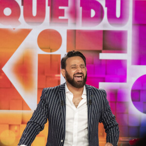 Exclusif - Cyril Hanouna - Dernière de l'émission "C que du Kif" en direct sur C8 et présentée par Cyril Hanouna avec distribution de cadeaux dans la rue et prise de parole de Jean.Roch le 18 juin 2020. © Jack Tribeca / Bestimage 