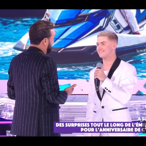 Cyril Hanouna fête ses 46 ans, de belles surprises dans "Touche pas à mon poste", sur C8, le 22 septembre 2020