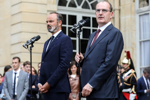 Passation de pouvoir à Matignon entre Edouard Philippe et Jean Castex, nouveau Premier ministre. Paris, le 3 juillet 2020. © Stéphane Lemouton / Bestimage 