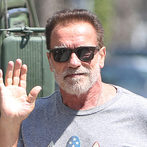 Arnold Schwarzenegger en hummer à Santa Monica, le 1er septembre 2020. 