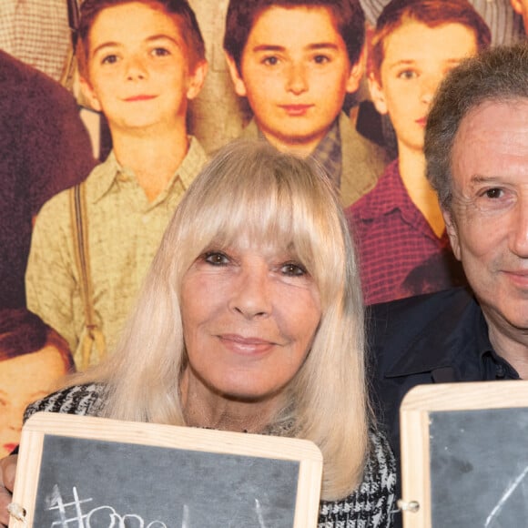 Exclusif - Michel Drucker et sa femme Dany Saval à la générale du spectacle musical Les Choristes au théâtre des Folies Bergère à Paris, France, le 2 mars 2017. Treize ans après le succès mondial du film Les Choristes (15 millions d’entrées en salle, 4 millions d’albums vendus, 2 nominations aux Oscars, 2 César), Christophe Barratier a adapté et mis en scène le spectacle qui sera aux Folies Bergère jusqu’à l’été, puis en tournée dans toute la France à partir de septembre. © Gorassini-Moreau/Bestimage  No Web No Blog pour la Belgique et la Suisse Exclusive - For Germany Call For Price - Celebs attending the general of the musical Les Choristes at the Folies Bergere theater in Paris, France, on March 2, 2017 