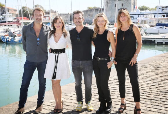 Patrick Puydebat, Elsa Esnoult, Sébastien Roch, Laure Guibert, Laly Meignan - Photocall de la série "Les mystères de l'amour" lors de la 21ème édition du Festival de la Fiction TV de la Rochelle . © Patrick Bernard / Bestimage