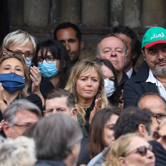 Enora Malagré - Sorties - Hommage à Guy Bedos en l'église de Saint-Germain-des-Prés à Paris le 4 juin 2020.