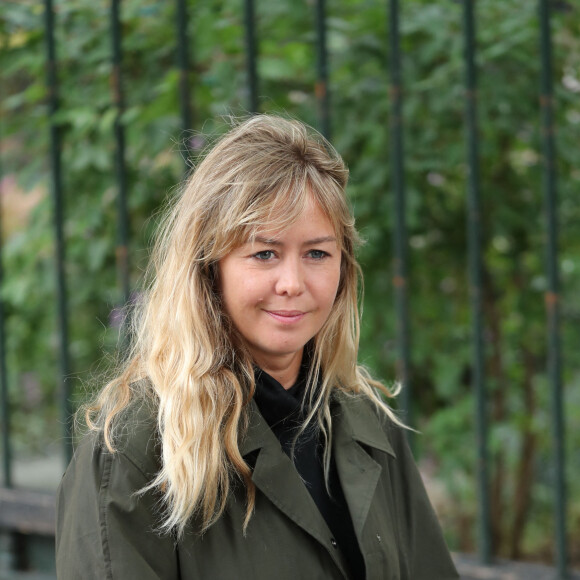 Enora Malagré - Hommage à Guy Bedos en l'église de Saint-Germain-des-Prés à Paris le 4 juin 2020.
