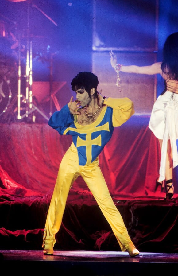 Rétro - Le chanteur Prince lors de la cérémonie des World Music Awards à Monte-Carlo, le 4 mai 1994.