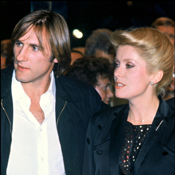 Archives - Gérard Depardieu et Catherine Deneuve à la première du film "Le dernier métro" en 1982.