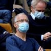 Gilles Bouleau dans les tribunes lors des internationaux de tennis Roland Garros à Paris le 9 octobre 2020. © Dominique Jacovides / Bestimage