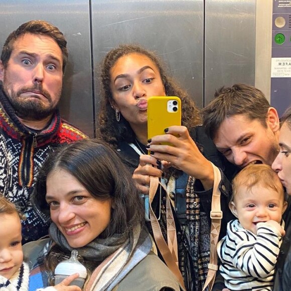 Les filles de Catherine Laborde avec leurs bébés, sur Instagram, le 2 octobre 2020