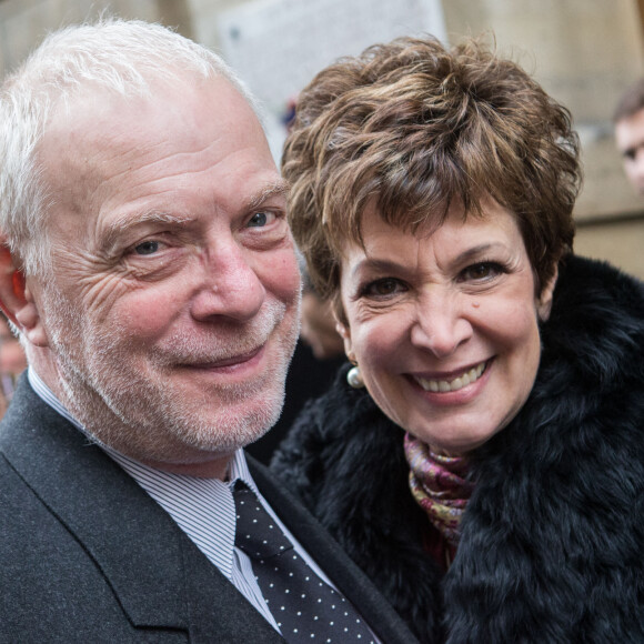 Catherine Laborde a epouse son compagnon de longue date Thomas Stern, publicitaire, samedi 9 novembre 2013 a la mairie du 2e arrondissement de Paris, en presence de ses amis les plus proches.