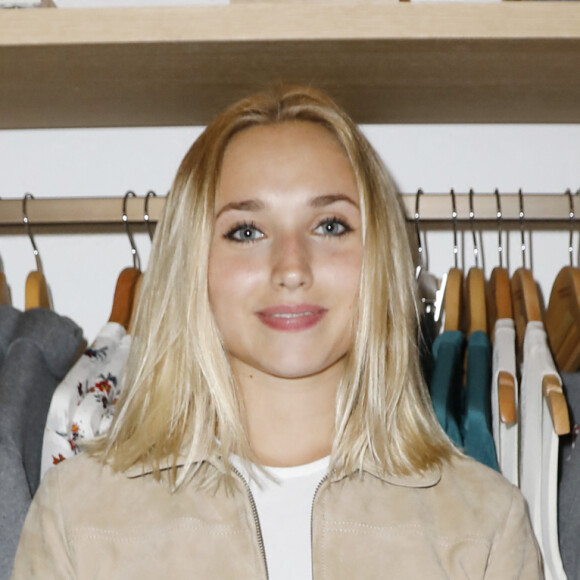 Chloé Jouannet - Ouverture de la nouvelle boutique Comptoir des Cotonniers Rive Gauche rue de Sèvres à Paris, le 17 septembre 2019. © Marc Ausset-Lacroix / Bestimage