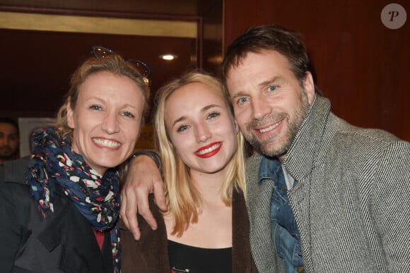 Alexandra Lamy, Chloé Jouannet et son père Thomas Jouannet - Représentation de la pièce "Les Monologues du Vagin" au théâtre le Comédia à Paris le 12 mars 2018. © Guirec Coadic/Bestimage