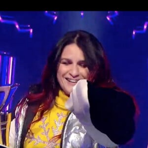 Larusso était le Manchot. Elle remporte la finale de "Mask Singer 2020", le 28 novembre 2020.