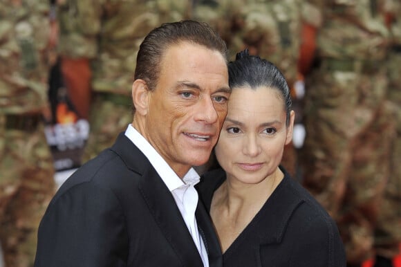 Jean-Claude Van Damme et Gladys Portugues à la première de Expendables 2 à Londres