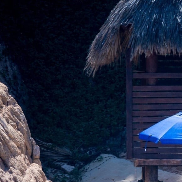 Exclusif - Rebel Wilson et son compagnon Jacob Busch passent des vacances romantiques sous le soleil de Cabo San Lucas au Mexique. Le 12 octobre 2020.