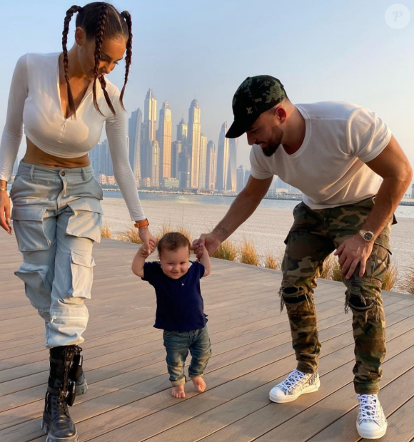Nabilla et Thomas Vergara avec leur fils Milann (1 an) sur Instagram