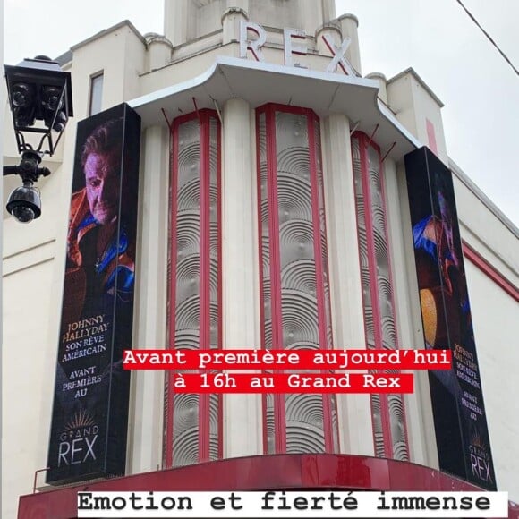 Laeticia Hallyday au Grand Rex pour l'avant-première du film documentaire consacré au dernier road-trip américain de Johnny, à Paris le 21 octobre 2020.