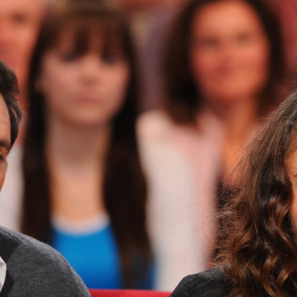 Archive - Dany Brillant et sa fille Leah sur le plateau de Vivement dimanche. © Guillaume Gaffiot /Bestimage