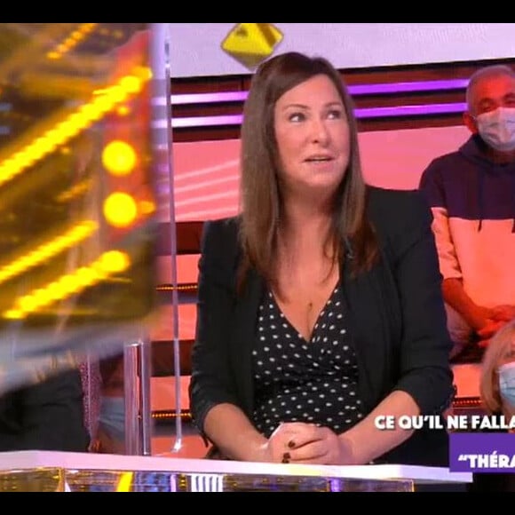 Evelyne Thomas en direct dans "Touche pas à mon poste" sur C8, le 22 octobre 2020