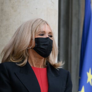 Brigitte Macron accueille son homologue mexicaine, la première Dame Beatriz Gutierrez Muller à l'Elysée. Paris, le 8 octobre 2020. © Jacques Witt / Pool / Bestimage 