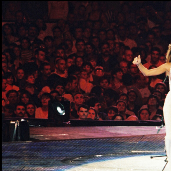 ARCHIVES - CELINE DION ET JEAN JACQUES GOLDMAN - CONCERT DE CELINE DION AU STADE DE FRANCE A PARIS
