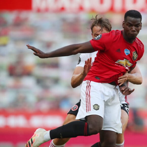 Paul Pogba - Grâce à Anthony Martial, Manchester United bat l'équipe de Sheffield Utd pour la 31 ème journée de Premier League, le 24 juin 2020 à Manchester. 