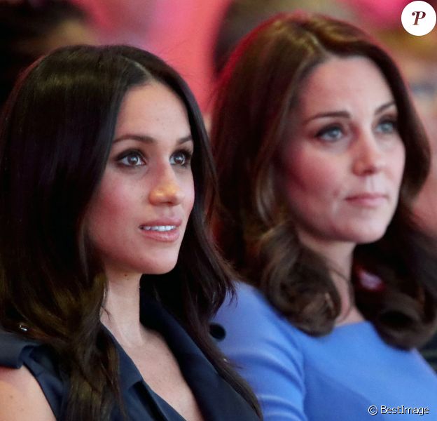 Meghan Markle et Catherine Kate Middleton (enceinte), duchesse de Cambridge lors du premier forum annuel de la Fondation Royale à Londres.