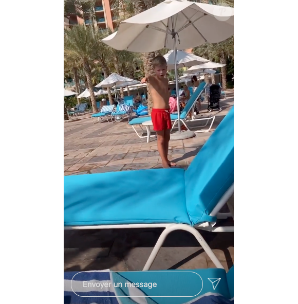 Amélie Neten en vacances avec son fils Hugo à Dubaï, novembre 2020.