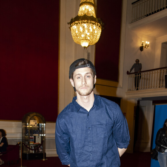 Exclusif - No Web - Jean-Baptiste Maunier - Backstage de l'enregistrement de l'émission "On refait les grands duos d'humour" au Théâtre de Paris, diffusée le 21 septembre sur France 3. Le 29 mai 2018 © Romual Meigneux-Pierre Perusseau / Bestimage 