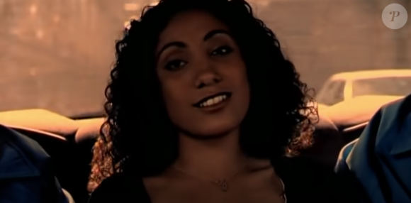 Karima, du groupe marseillais Fonky Family, est décédée, comme l'a appris Sat en publiant un message sur les réseaux sociaux. On ne connait pas plus de détails sur la mort de la chanteuse.