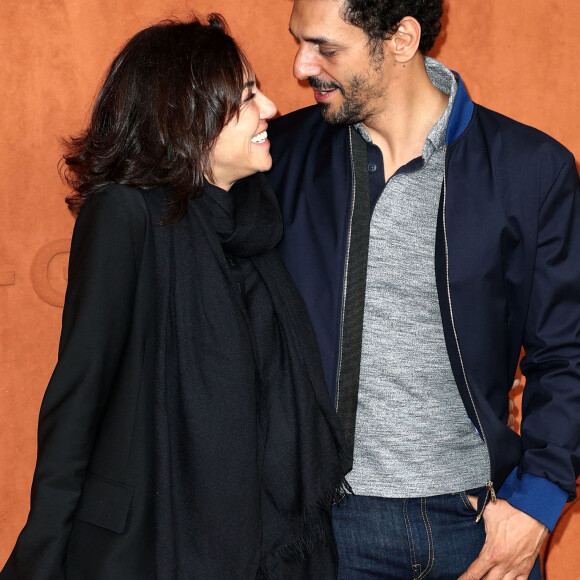 Tomer Sisley et sa femme Sandra - People au village pour la finale hommes lors des internationaux de France de tennis de Roland Garros 2019 à Paris le 9 juin 2019. © Jacovides - Moreau / Bestimage