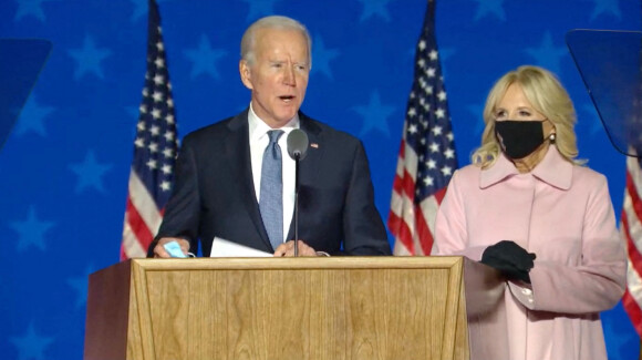 Jill Biden - Le candidat à la Maison Blanche Joe Biden s'adresse aux américains le jour du vote pour les élections présidentielles le 3 novembre 2020. 