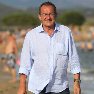 Exclusif - Rencontre avec Jean-Pierre Pernaut à Hyères, à l'occasion de la tournée de "Danse avec les stars" sur la plage des Salins. Le 19 juillet 2014