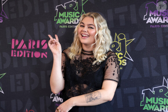 Louane Emera lors des NRJ Music Awards, le samedi 5 décembre 2020.