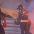 Romain Grosjean parvient à sortir de sa voiture en feu après son accident lors du Grand Prix automobile de Bahreïn 2020 à Skahir le 29 novembre 2020. © Canal + via Bestimage   